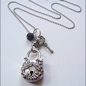 Hand Made - Heart Lock Necklace